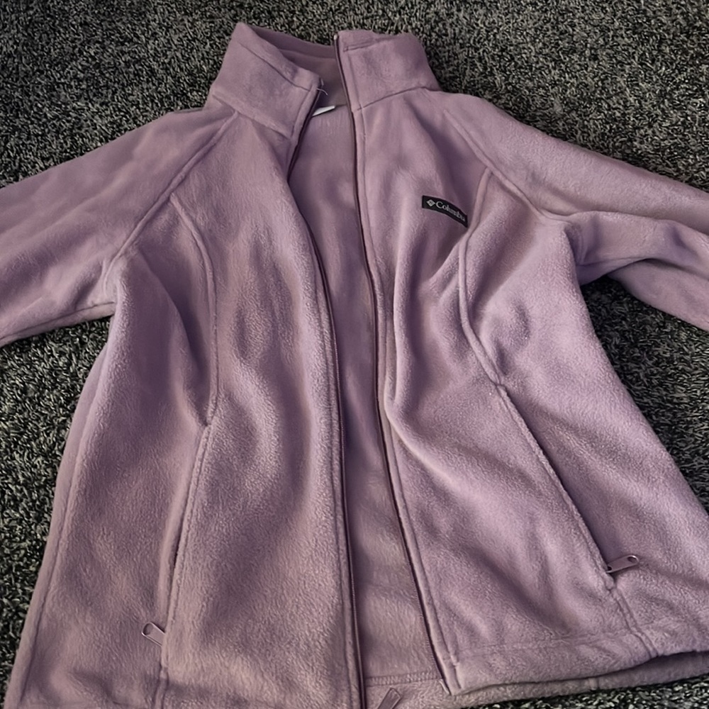 Light purple fleece Columbia jacket
